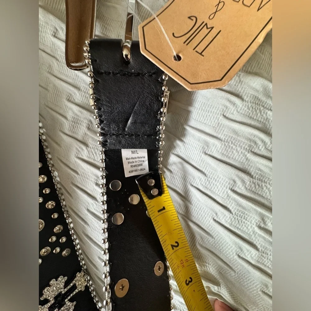Black Sparkling Rhinestone  Belt Leather